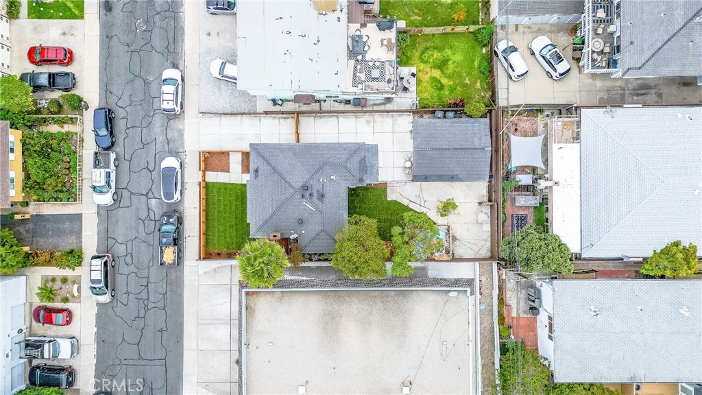 MLS #OC25264582 image #52