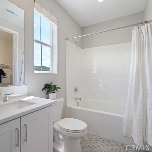 MLS #OC25264600 image #23