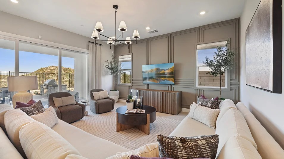 MLS #OC25264600 image #5