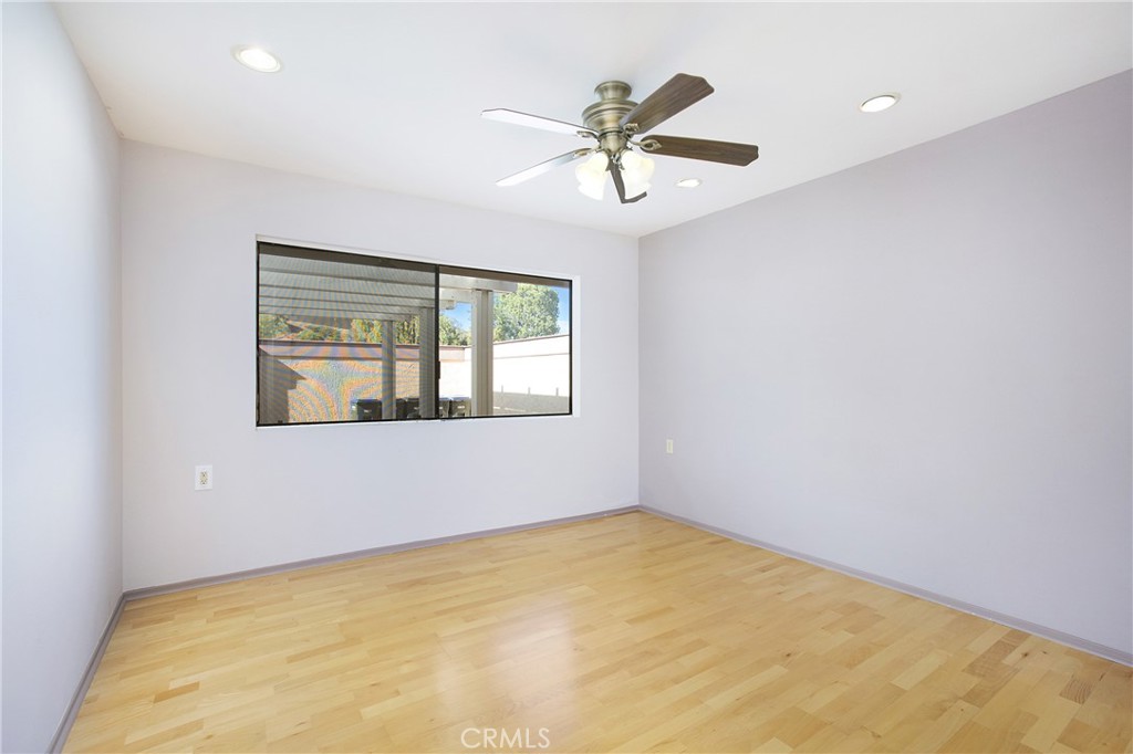 MLS #OC25264601 image #11