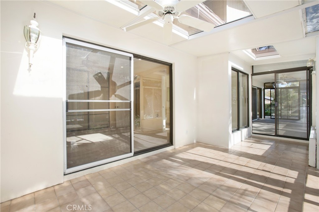 MLS #OC25264601 image #17