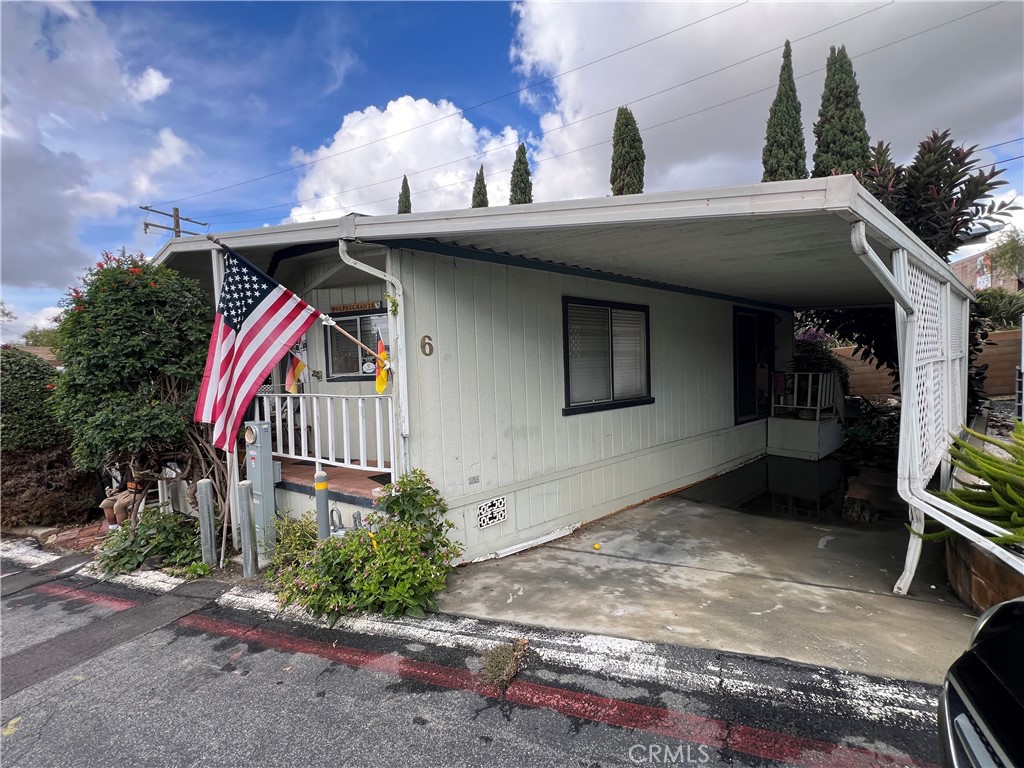 MLS #OC25264629 image #0