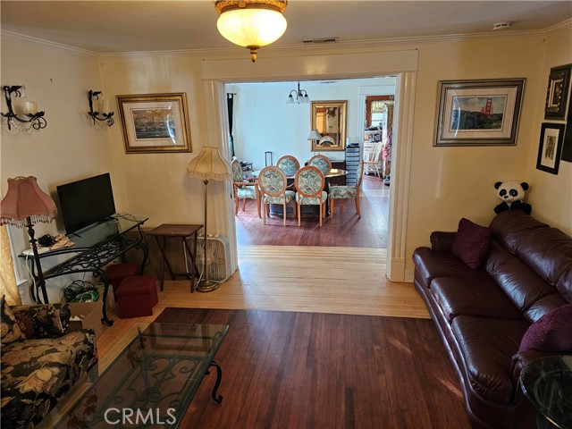 MLS #OC25264636 image #6