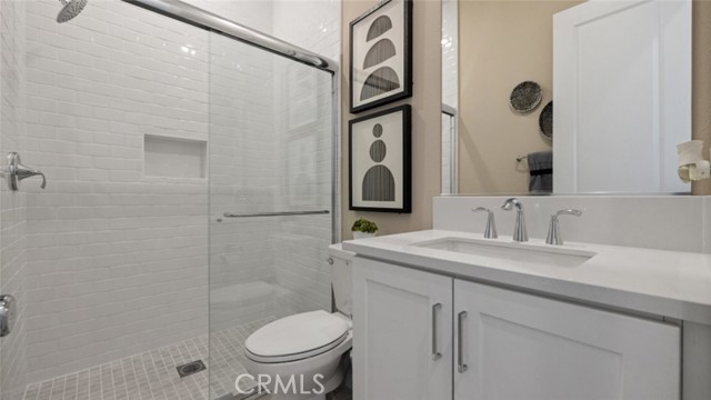 MLS #OC25264679 image #17