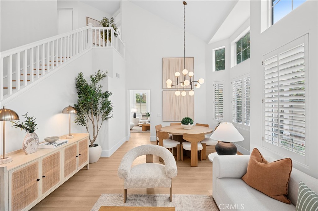 MLS #OC25264699 image #1