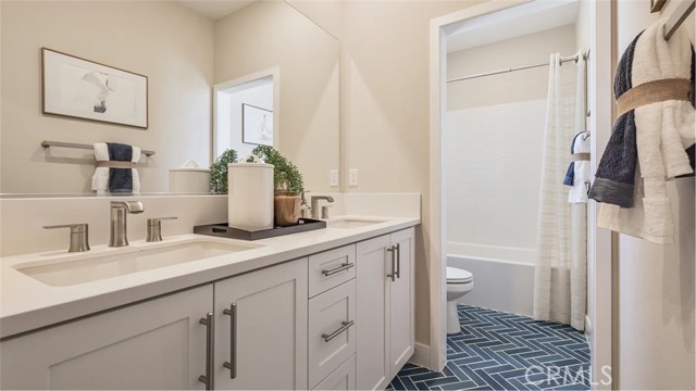 MLS #OC25264726 image #16