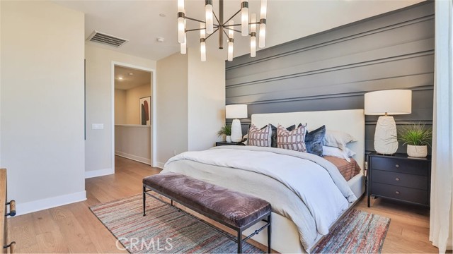 MLS #OC25264726 image #9