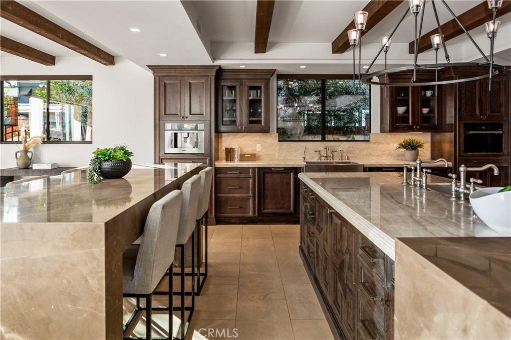 MLS #OC25264734 image #10