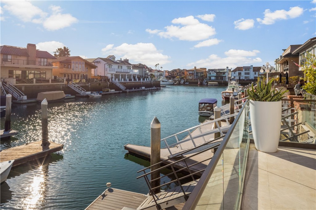 MLS #OC25264734 image #16