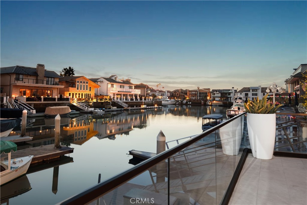 MLS #OC25264734 image #2