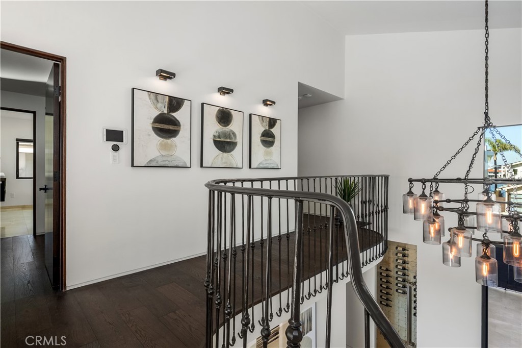 MLS #OC25264734 image #32