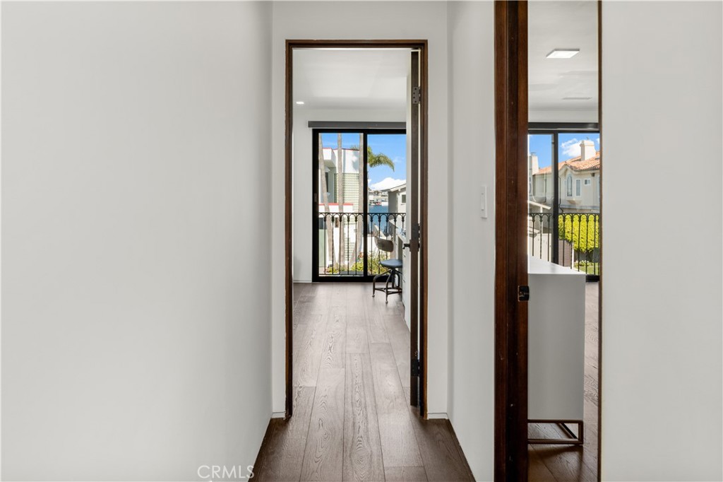 MLS #OC25264734 image #37