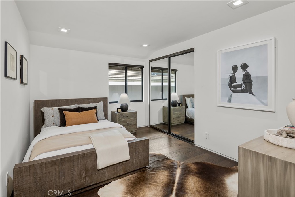 MLS #OC25264734 image #42