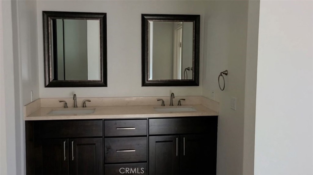 MLS #OC25264747 image #8