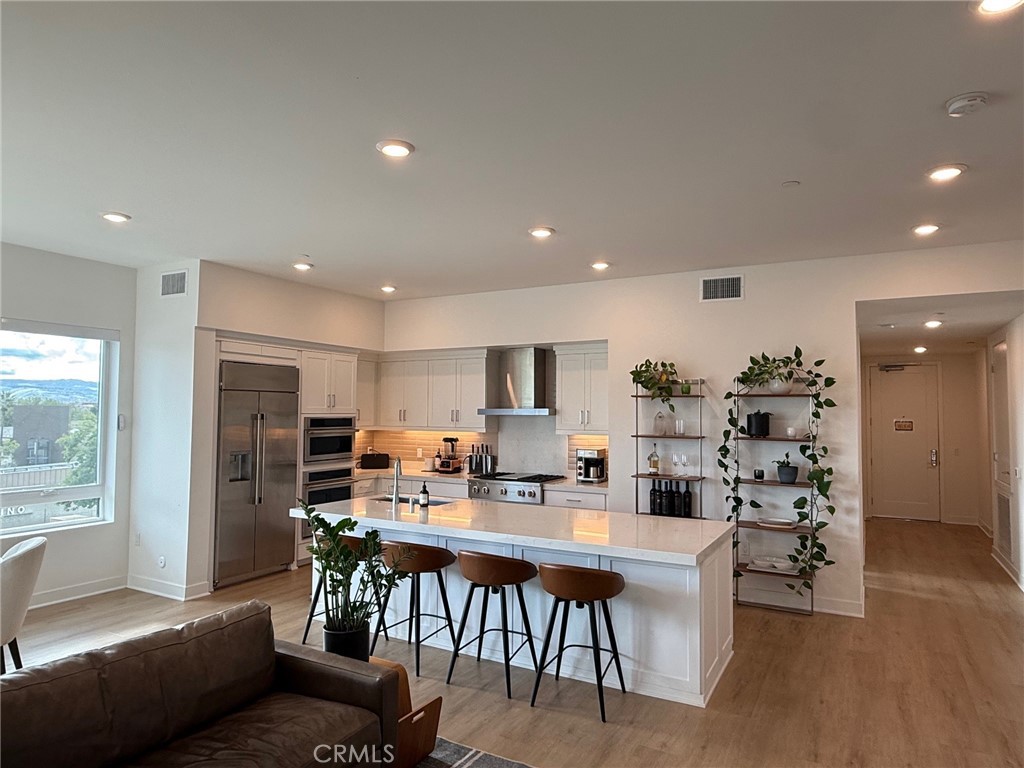 MLS #OC25264753 image #5