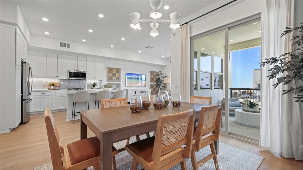 MLS #OC25264758 image #4