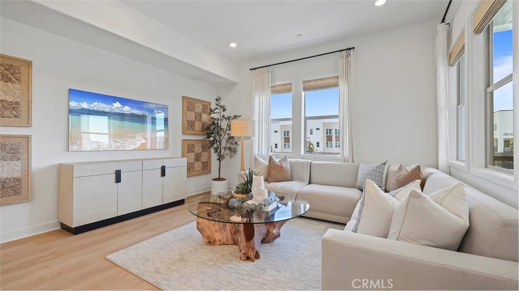 MLS #OC25264758 image #6