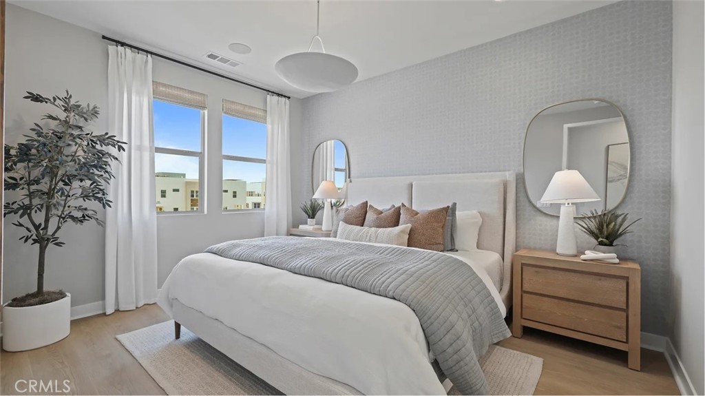 MLS #OC25264758 image #9