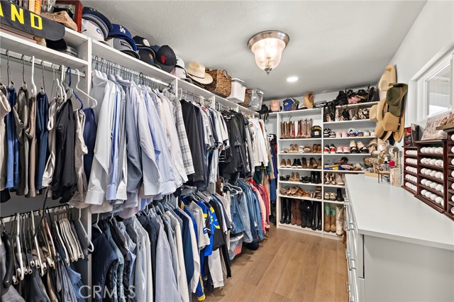 MLS #OC25264761 image #17