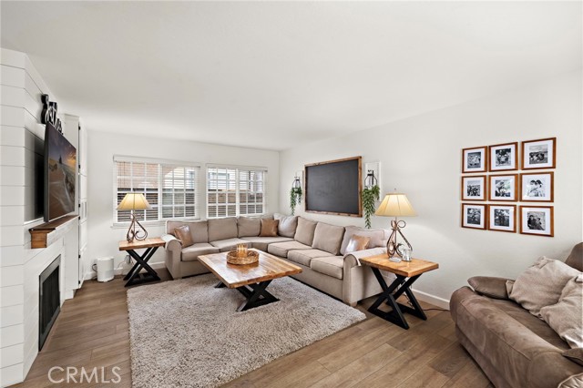 MLS #OC25264761 image #6