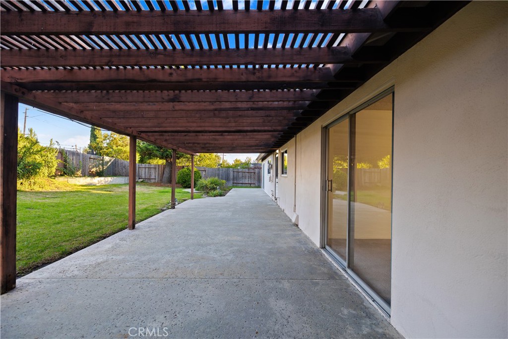 MLS #OC25264772 image #11