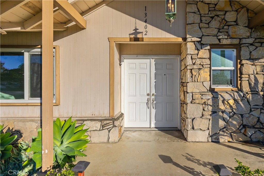 MLS #OC25264772 image #3