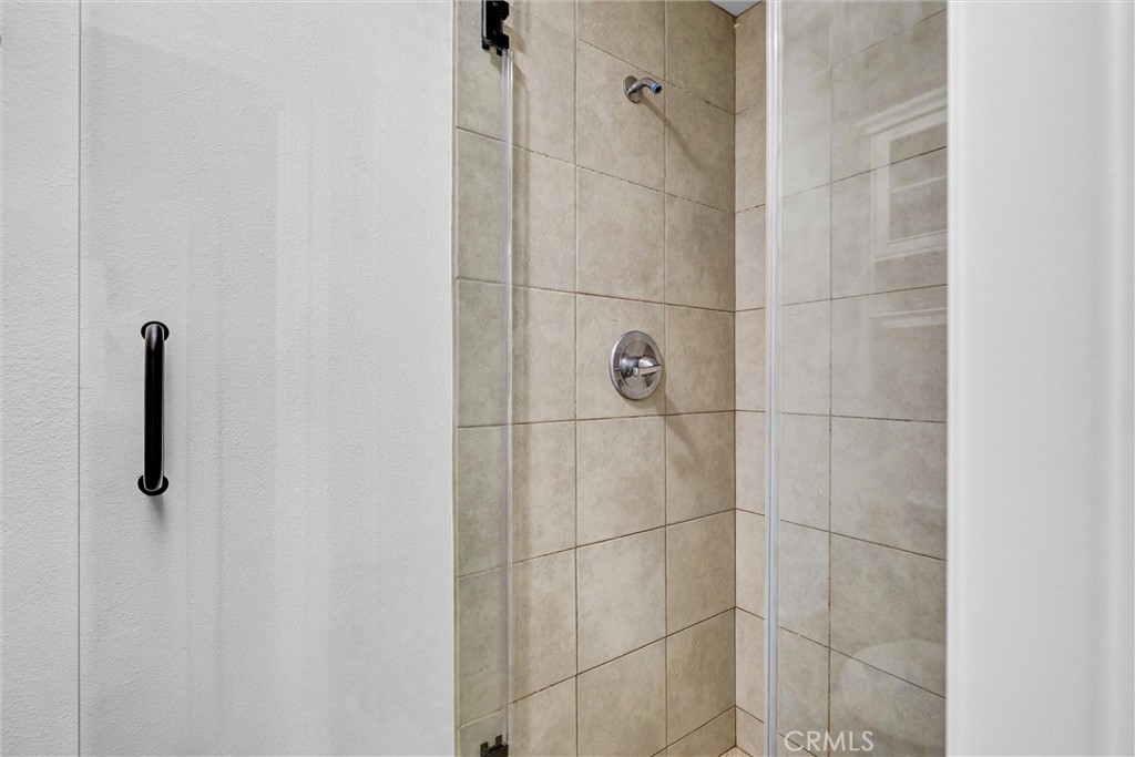 MLS #OC25264797 image #13