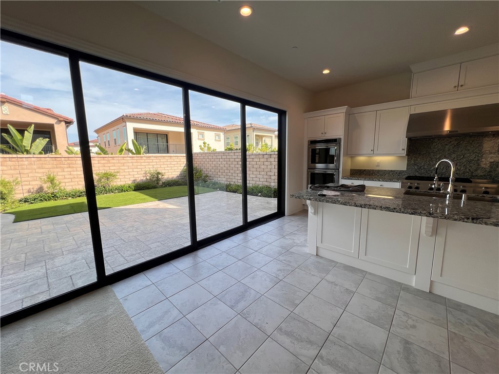 MLS #OC25264828 image #2