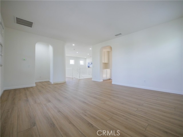 MLS #OC25264833 image #16