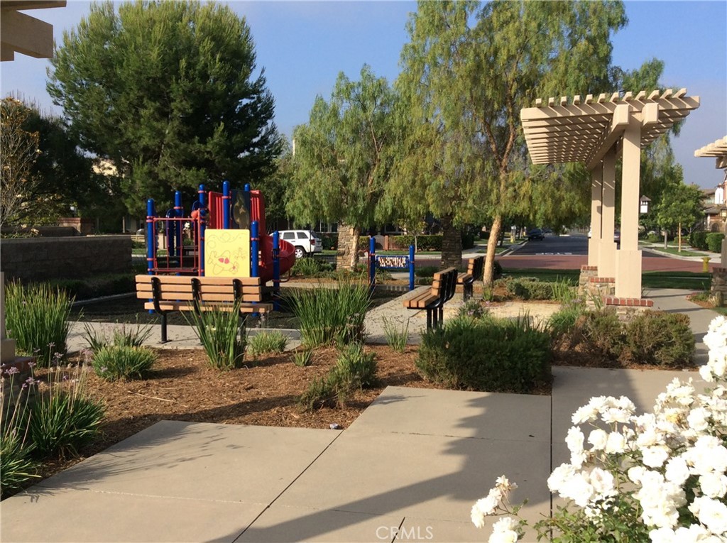 MLS #OC25264886 image #23