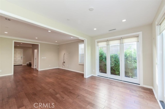 MLS #OC25264913 image #24