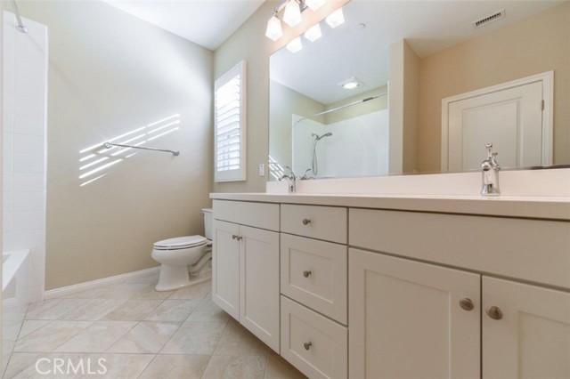 MLS #OC25264913 image #36