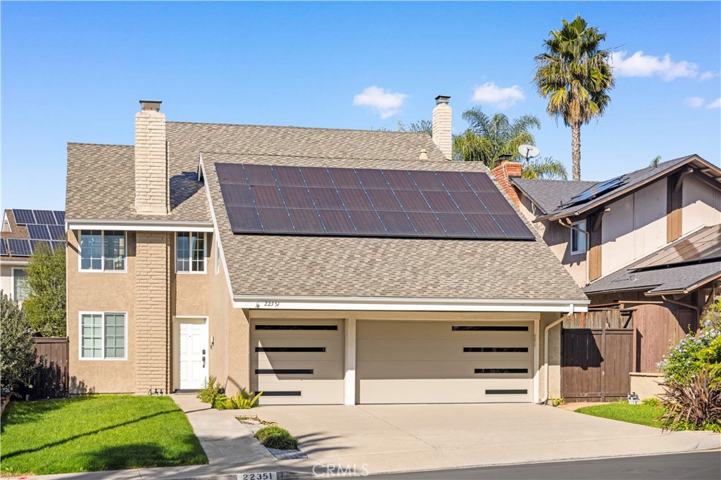 MLS #OC25264917 image #1