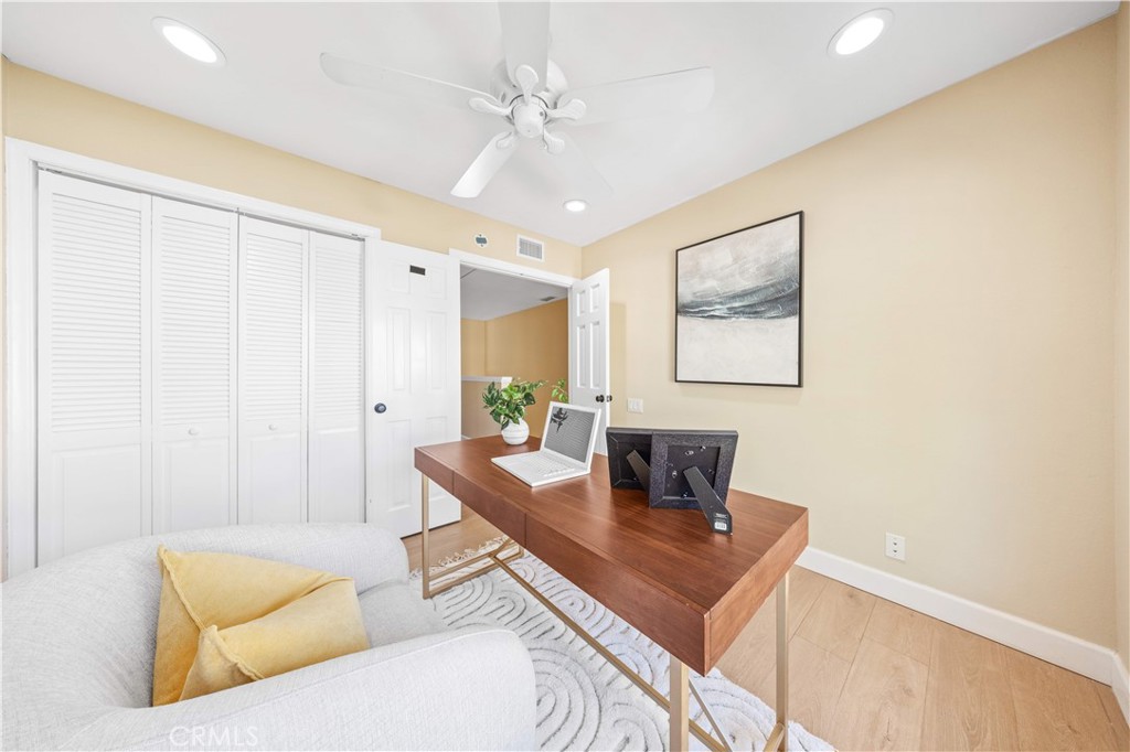 MLS #OC25264917 image #25