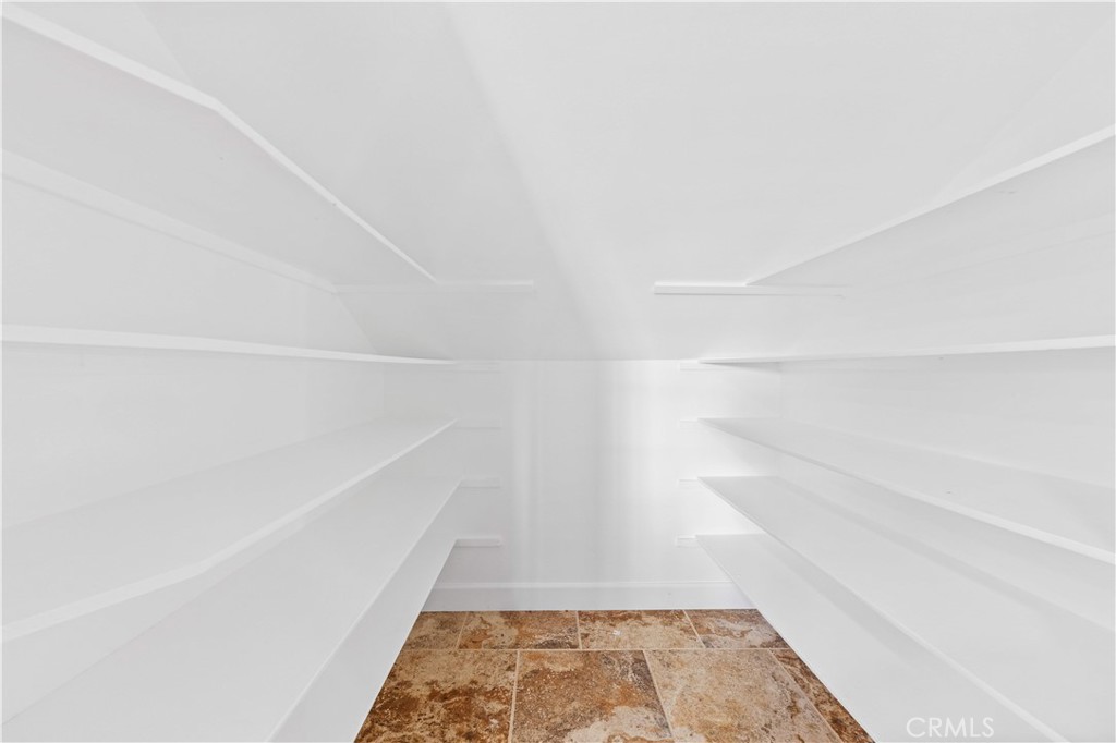 MLS #OC25264917 image #39