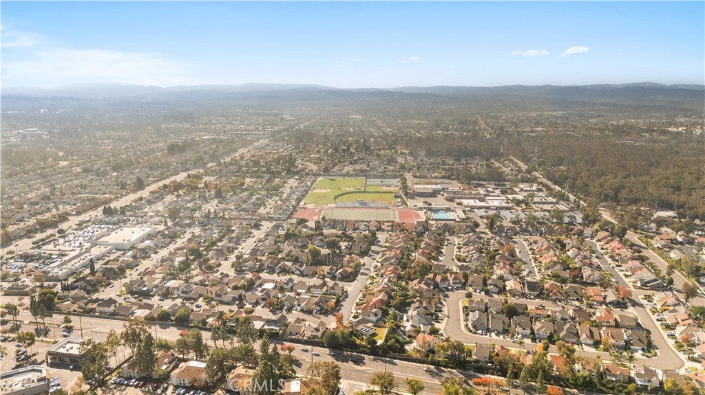 MLS #OC25264917 image #64