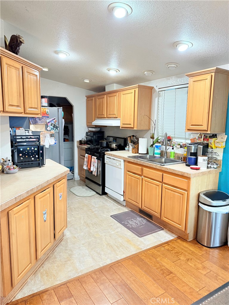 MLS #OC25265003 image #11