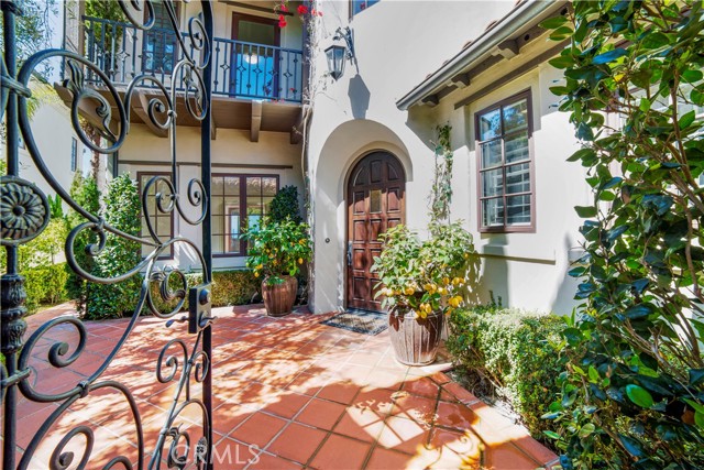 MLS #OC25265014 image #10