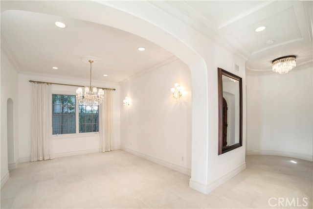 MLS #OC25265014 image #12