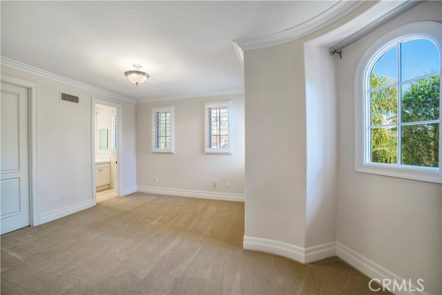 MLS #OC25265014 image #24