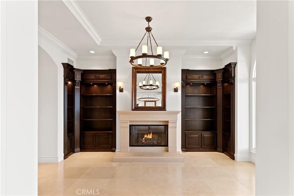 MLS #OC25265016 image #21