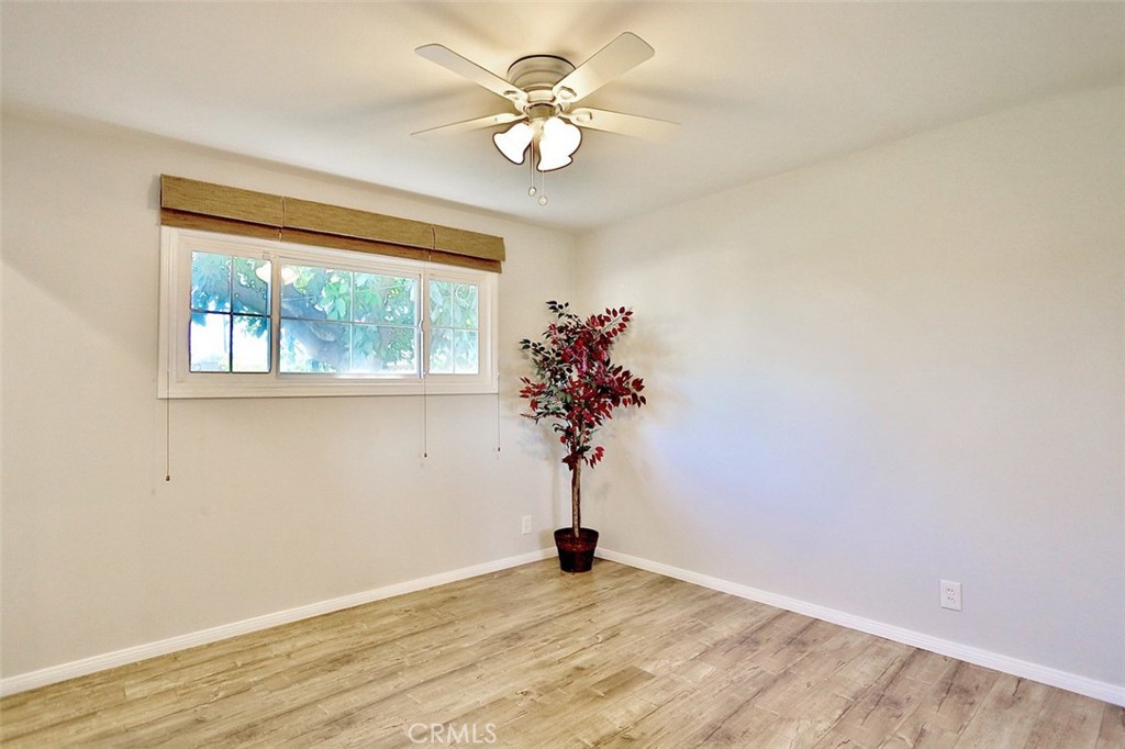 MLS #OC25265040 image #12