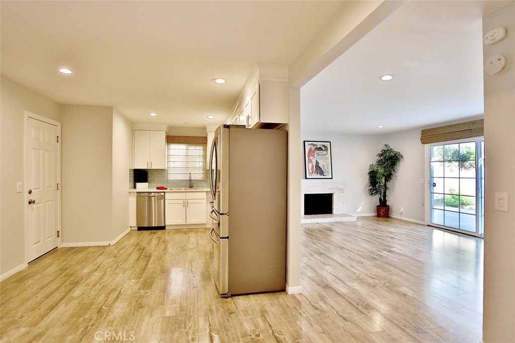 MLS #OC25265040 image #5