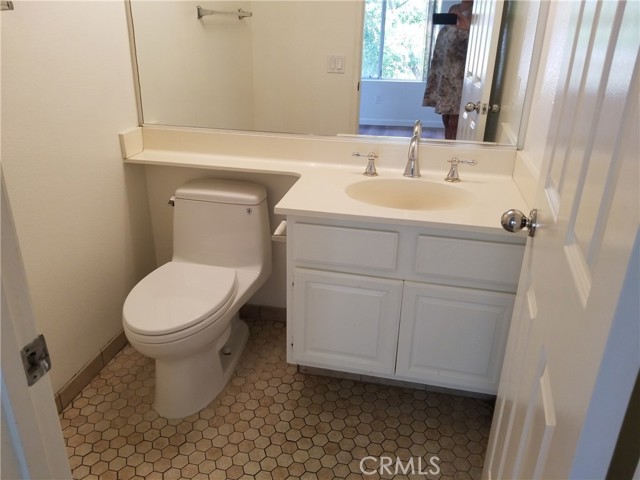 MLS #OC25265060 image #17