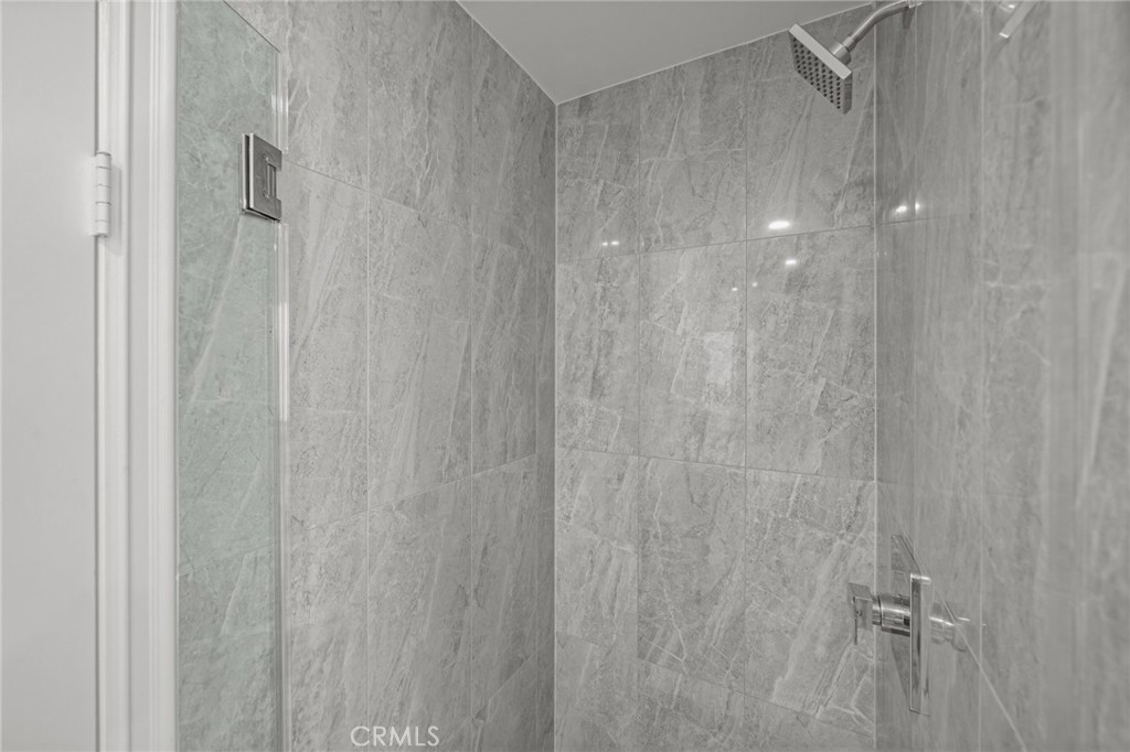 MLS #OC25265069 image #14