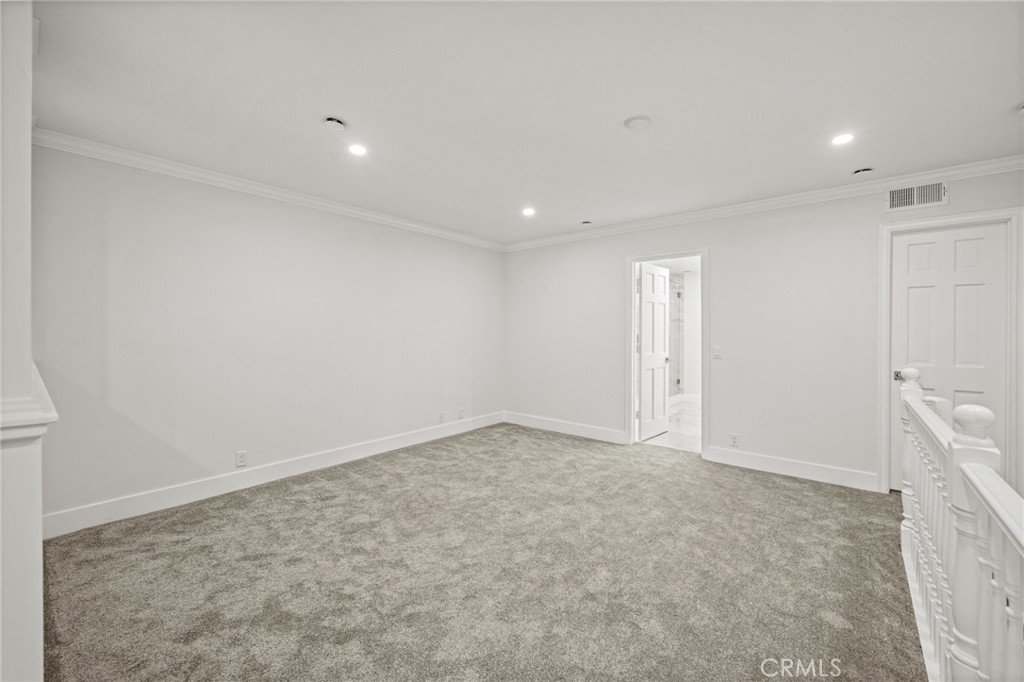 MLS #OC25265069 image #23