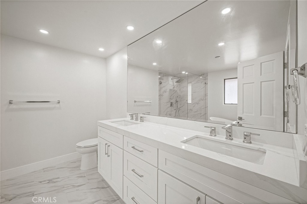 MLS #OC25265069 image #26