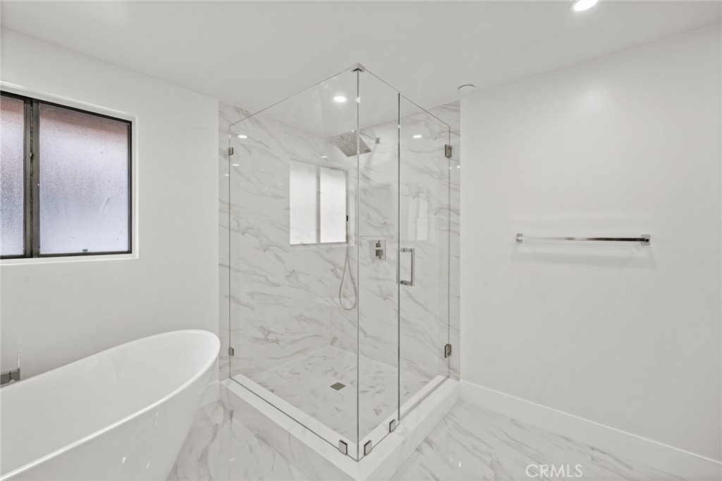 MLS #OC25265069 image #27