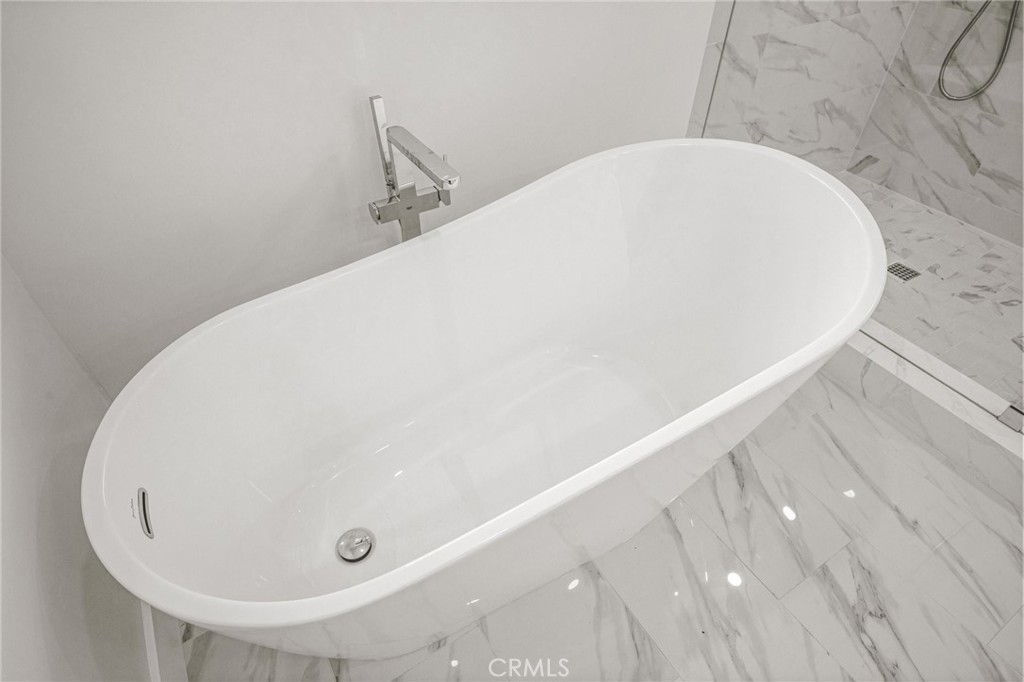 MLS #OC25265069 image #29