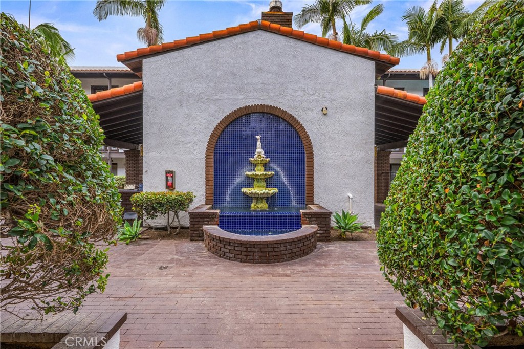 MLS #OC25265069 image #37